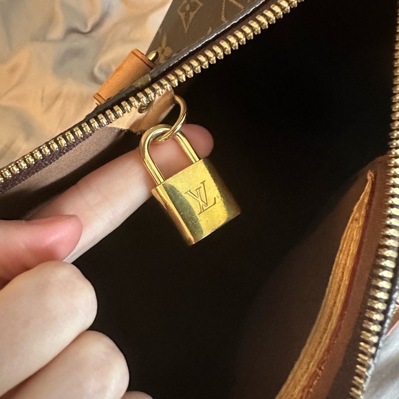 Louis Vuitton Speedy 30 Bandouliere in excellent condition - Picture 4 of 13